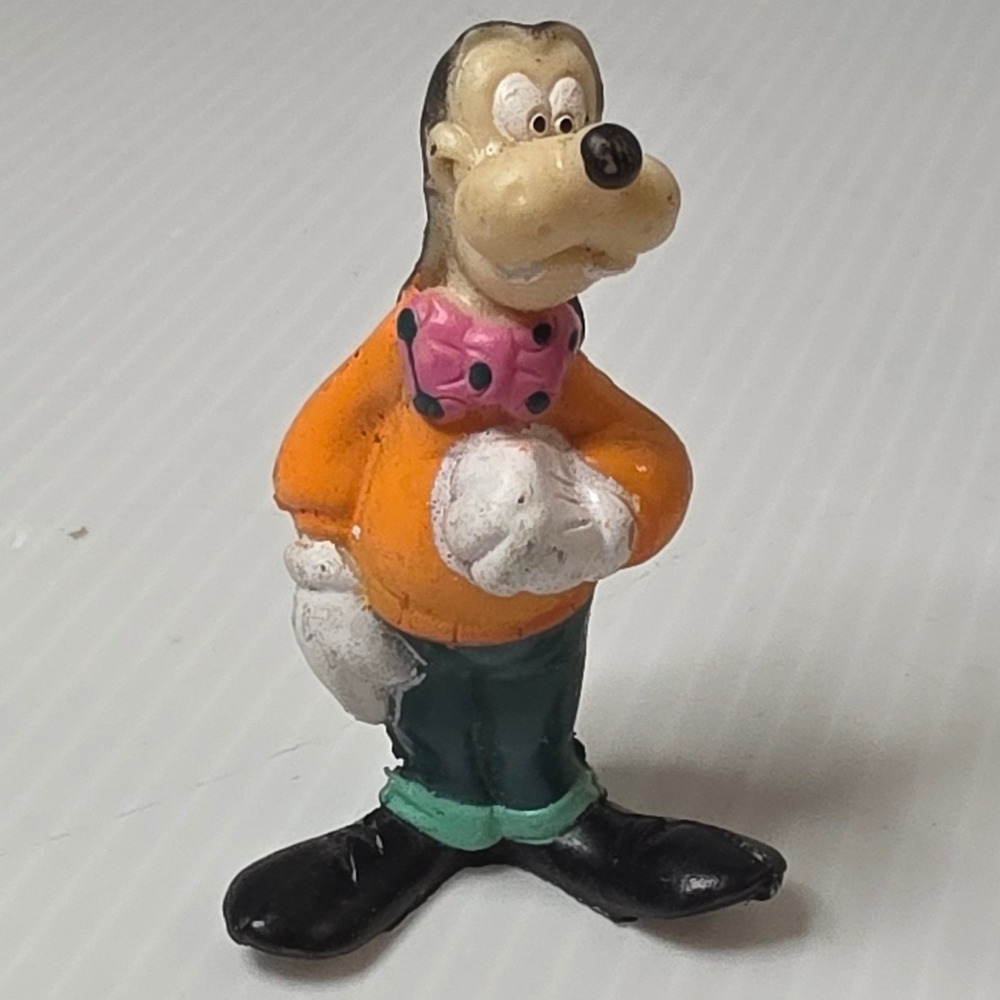 Disney Goofy PVC‎ Mini Figure Small Multicolor Fair C8